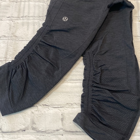 Lululemon In the Flow Crop Leggings - Picture 10 of 14